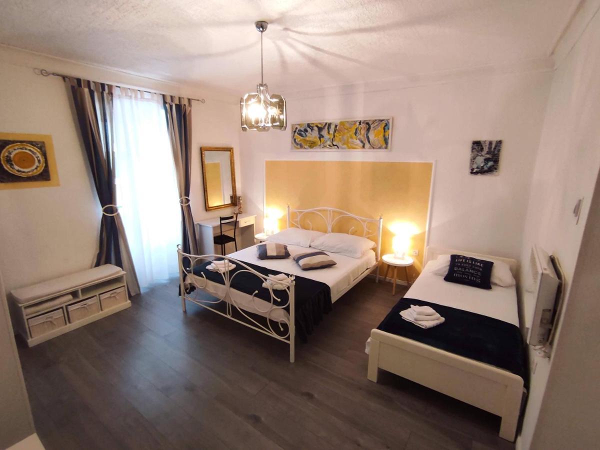 Apartman Plasse Rijeka Exteriér fotografie