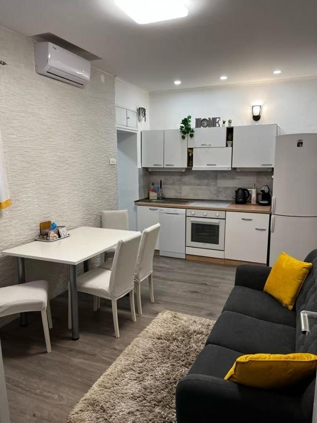 Apartman Plasse Rijeka Exteriér fotografie